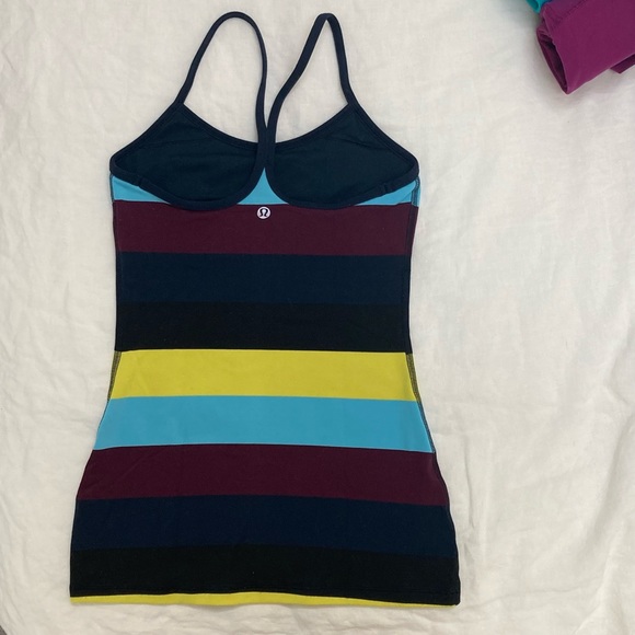 Lululemon Power Y Tank - Picture 2 of 3